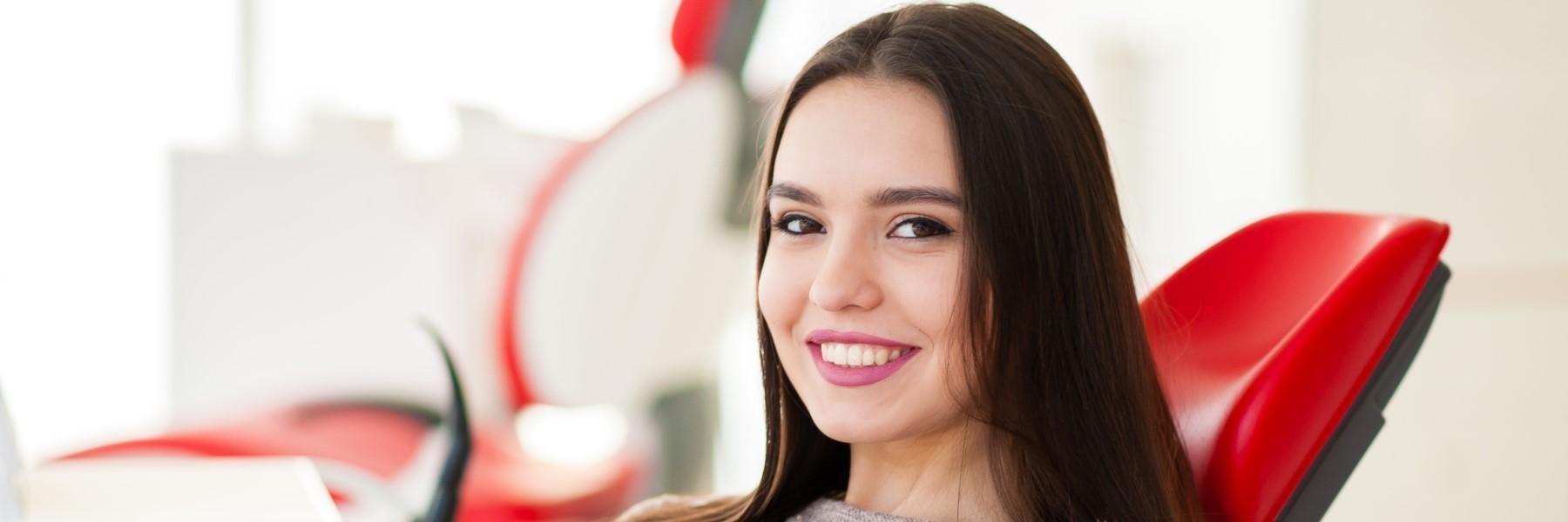 girl during deep teeth cleaning in palos heights