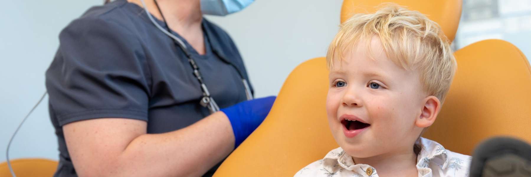Mother with daughter | children's dentist Palos Heights